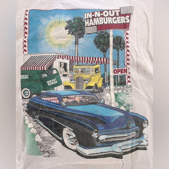 🍔IN N OUT SHIRT🍔 - Picture 3 of 4